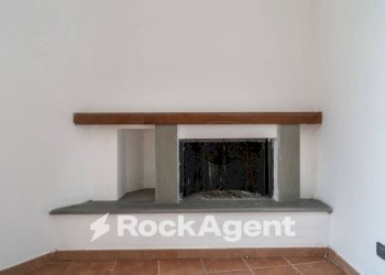 Interno palazzo - Bilocale Frazione Camolino, Montesegale - foto 11