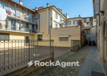 Cortile interno - Trilocale via San Bernardino, 19, Bergamo - foto 26