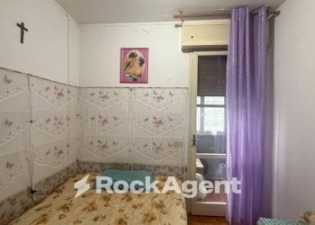 Camera da letto - Bilocale via Agostino Paradisi, 16, Reggio nell'Emilia - foto 6