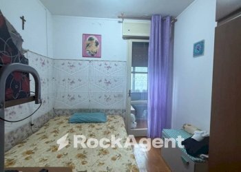 Camera da letto - Bilocale via Agostino Paradisi, 16, Reggio nell'Emilia - foto 7