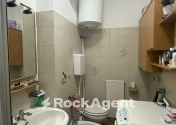 Bagno - Bilocale via Agostino Paradisi, 16, Reggio nell'Emilia - foto 10