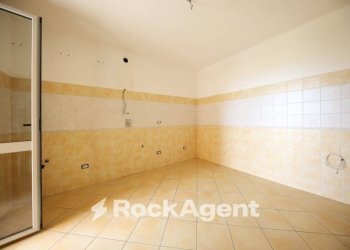 Cucina - Bilocale via Tortona, 84, Alessandria - foto 8