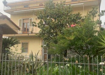 Facciata - Villa via Imperia, 17, Albanella - foto 5