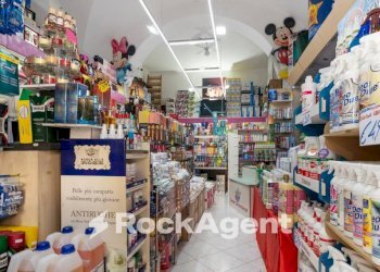 Interno non residenziale - Negozio via Francesco Crispi, 208, Catania - foto 18