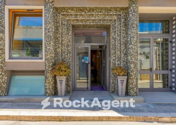 Facciata - Hotel via delle Casupole, 6, Trinitapoli - photo 2
