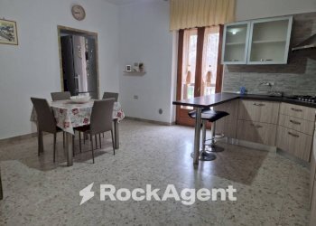 Cucina - Stabile - Palazzo via Guglielmo Marconi, 10, Pomarico - foto 1
