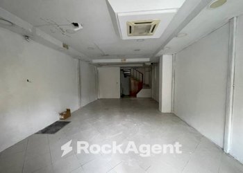 Magazzino - Negozio via dei Goti, 7, Angri - foto 3
