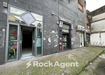 Facciata - Negozio via dei Goti, 7, Angri - foto 21
