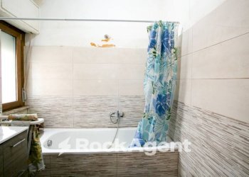 Bagno - Quadrilocale piazza Gerolamo Gaslini, 27, Roma - foto 12