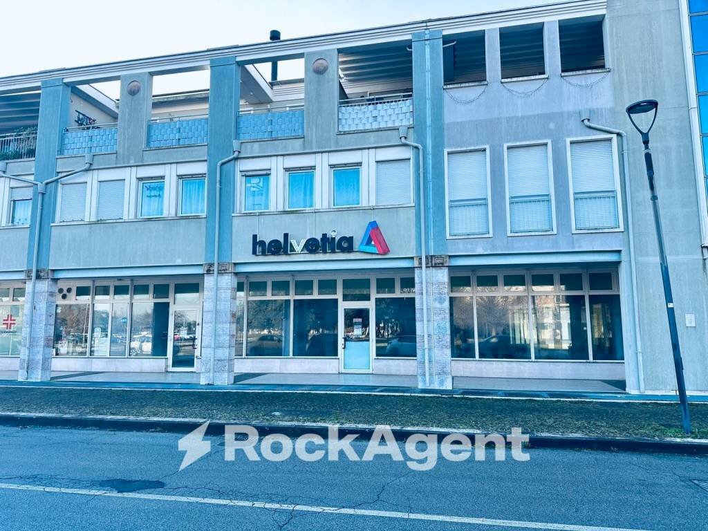 Facciata - Negozio via Europa, 39, Rubano - foto 1