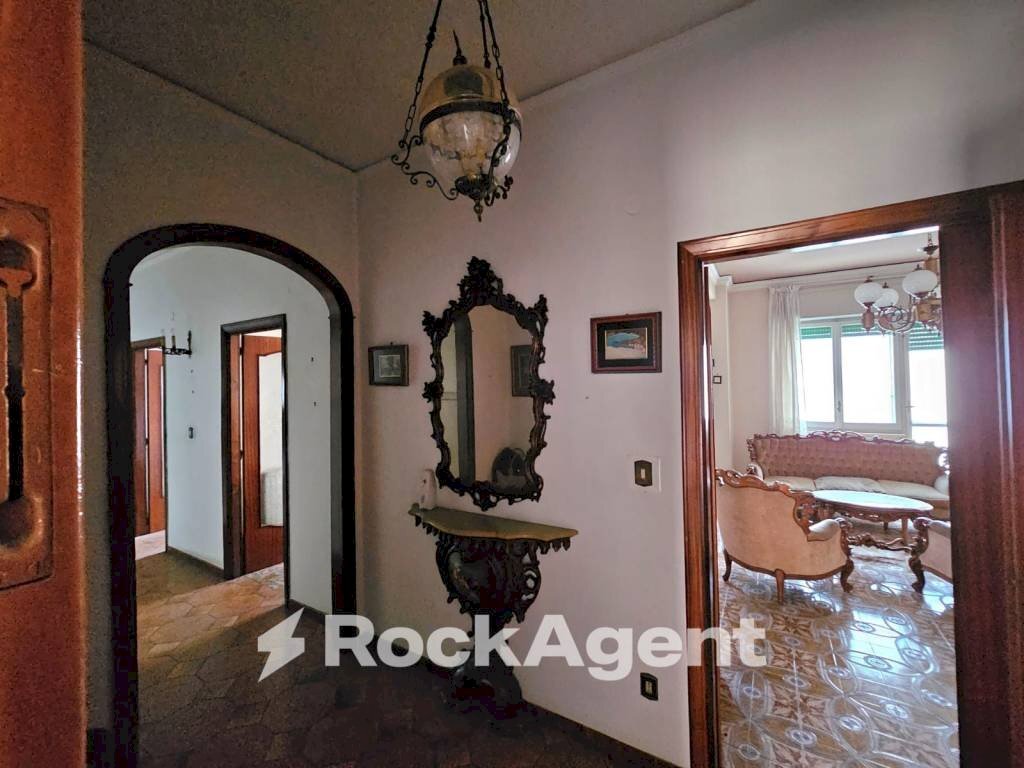 Ingresso - Four-room apartment piazza Annunziata, 4, Angri - photo 3