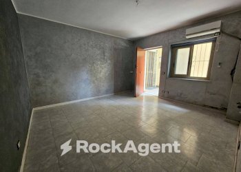 Camera da letto - Two-room apartment traversa Barlaam da Seminara, 52, Catanzaro - photo 6