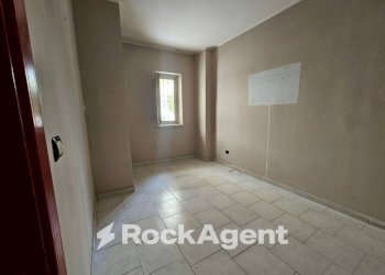 Camera da letto - Two-room apartment traversa Barlaam da Seminara, 52, Catanzaro - photo 9