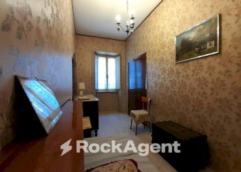 Camera da letto - Trilocale via Roma, 35, Acquapendente - foto 24