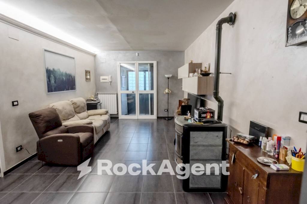 Salone - Three-room apartment piazza Europa, 25, Vetralla - photo 3