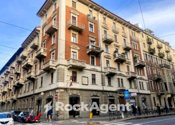 Facciata - Negozio via Luigi Cibrario, 68/B, Torino (zona Campidoglio) - foto 2