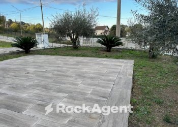 Giardino - Negozio via del Villino, Alanno - foto 5