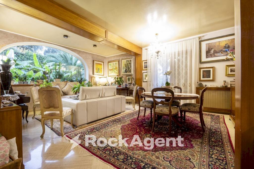 Salone - Villa via Fontanile del Piscaro, 15, Frascati - foto 1