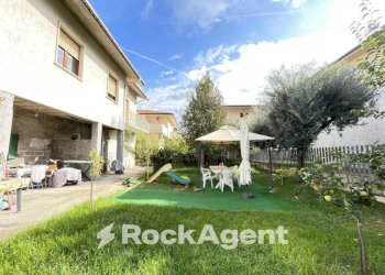 Giardino - Casa indipendente via Alcide de Gasperi, 10, Tortoreto - foto 30