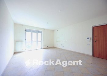 Cucina - Bilocale via Tortona, 84, Alessandria - foto 3