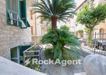 Giardino - Ufficio corso Angelo Gianelli, 11, Chiavari - foto 1