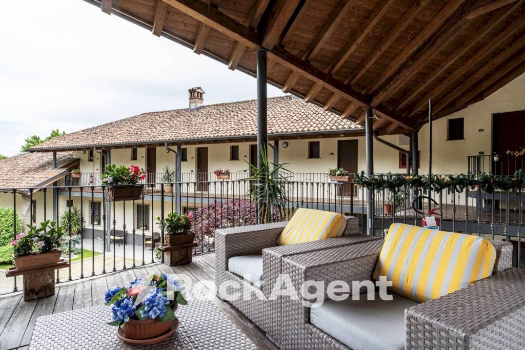 Terrazzo - Hotel via Frazione Mezzano, 117, Sannazzaro de' Burgondi - foto 1