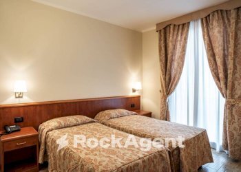 Camera da letto - Hotel via Frazione Mezzano, 117, Sannazzaro de' Burgondi - foto 13
