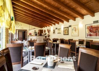 Interno non residenziale - Hotel via Frazione Mezzano, 117, Sannazzaro de' Burgondi - foto 23