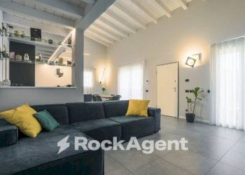 Salone - Villa via San Carlo, 13, Cologno al Serio - foto 1