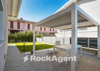 Terrazzo - Villa via San Carlo, 13, Cologno al Serio - foto 32