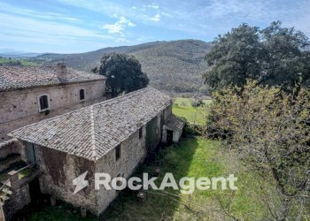 Vista - Stabile - Palazzo Località Morruzze, 14, Baschi - foto 21