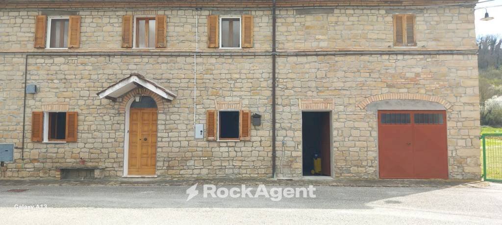 Facciata - Rustico via Santa Maria, 8, Cupramontana - foto 1