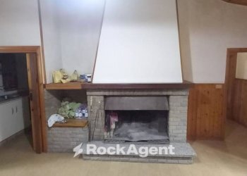 Salone - Rustic via Santa Maria, 8, Cupramontana - photo 13