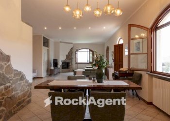 Salone - Villa via della Tinaia, 12, Montecarlo - photo 12