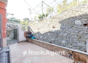 Terrazzo - Trilocale via Campenave, 76, Genova (zona Voltri) - foto 18