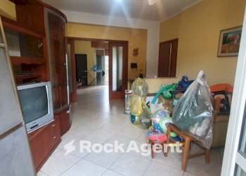 Salone - Stabile - Palazzo strada Statale 107 Silana Crotonese, Rende - foto 4