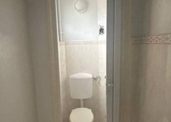 Bagno - Ufficio via Rolando dei Capelluti, Parma - foto 8