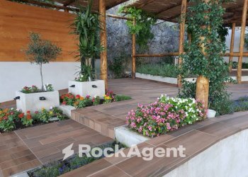 Giardino - Attività Commerciale via Aldo Moro, 1, Furore - foto 3