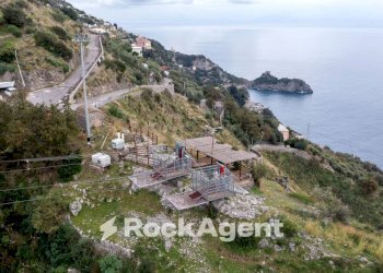 Vista - Attività Commerciale via Aldo Moro, 1, Furore - foto 8