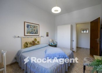 Camera da letto - Apartment via Sarzanese, 247, Lucca - photo 16