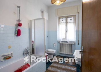 Bagno - Apartment via Sarzanese, 247, Lucca - photo 19