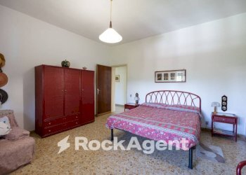 Camera da letto - Apartment via Sarzanese, 247, Lucca - photo 24