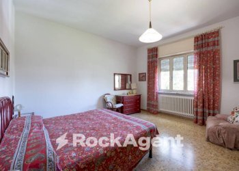 Camera da letto - Apartment via Sarzanese, 247, Lucca - photo 25