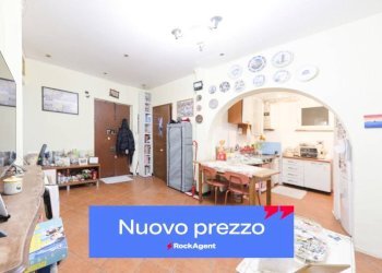 Salone - Trilocale vico Giannini, Genova (zona Centro Storico) - foto 2