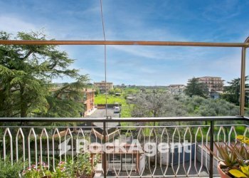 Balcone - Quadrilocale via Roccabernarda, 48, Roma - foto 1