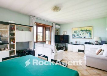 Salone - Quadrilocale via Roccabernarda, 48, Roma - foto 7