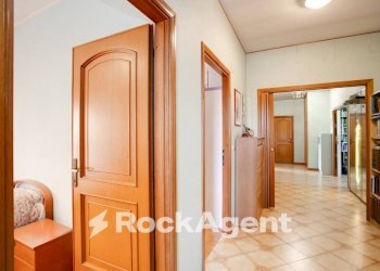 Corridoio - Quadrilocale via Roccabernarda, 48, Roma - foto 10