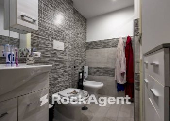 Bagno - Trilocale via Giosuè Carducci, 51, Montepaone - foto 33