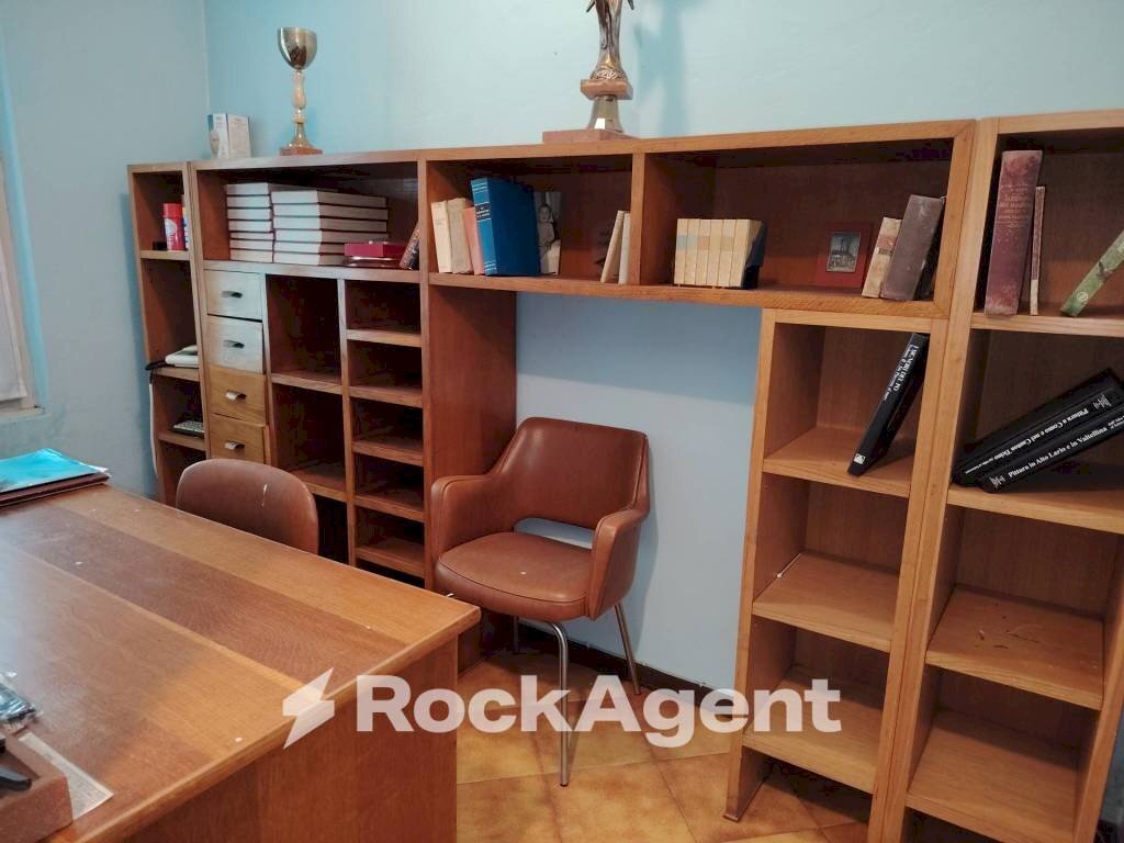 Studio - Villa via Montebello, Barbianello - foto 3