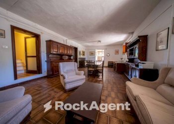 Salone - Villa via Elio De Cupis, Sassari - photo 28